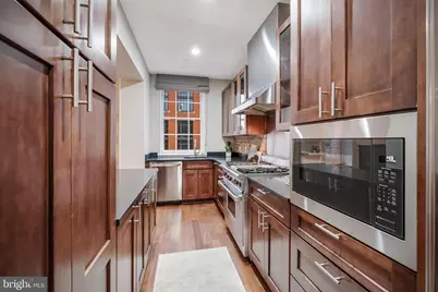 215 I Street NE #401, Washington, DC 20002 - Photo 19