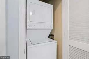 631 D Street NW, Washington, DC 20004 - Photo 17