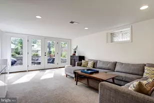 5433 31st St NW, Washington, DC 20015 - Photo 21