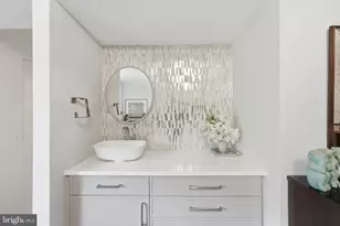 4201 Cathedral Ave NW, Washington, DC 20016 - Photo 31