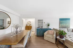 4201 Cathedral Ave NW, Washington, DC 20016 - Photo 17