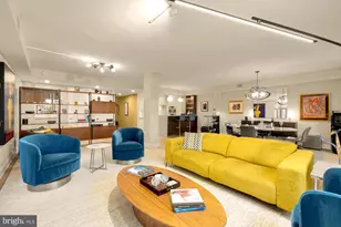 1045 31st St NW, Washington, DC 20007 - Photo 9
