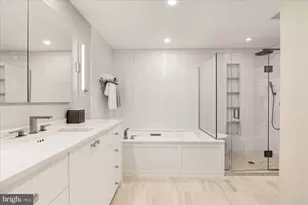 1045 31st St NW, Washington, DC 20007 - Photo 37