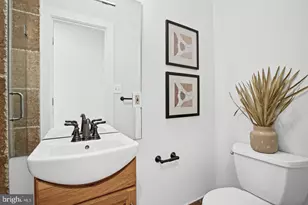 51 Rhode Island Ave NW, Washington, DC 20001 - Photo 13