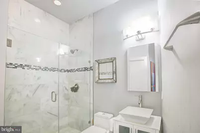 1220 19th Street NE #1B, Washington, DC 20002 - Photo 13