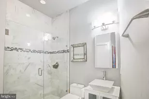 1220 19th St NE, Washington, DC 20002 - Photo 13