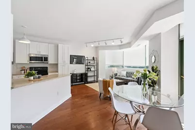 955 26th Street NW #309, Washington, DC 20037 - Photo 1