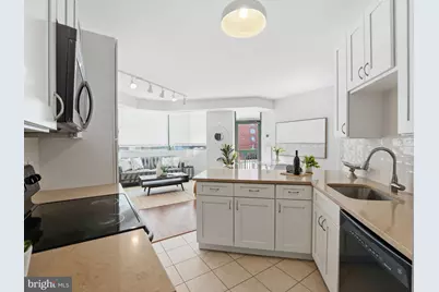 955 26th Street NW #309, Washington, DC 20037 - Photo 7