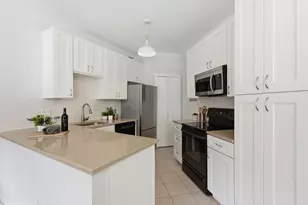 955 26th St NW, Washington, DC 20037 - Photo 5