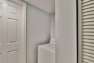 3481 Summit Ct NE, Washington, DC 20018 - Photo 37