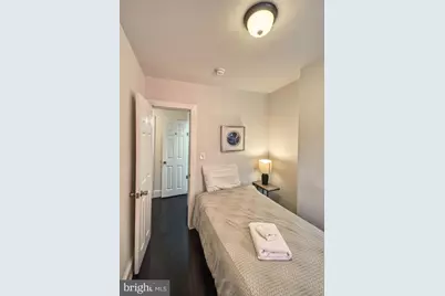 935 8th Street NE, Washington, DC 20002 - Photo 13