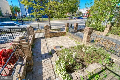 935 8th Street NE, Washington, DC 20002 - Photo 3