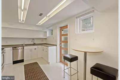3640 Everett Street NW, Washington, DC 20008 - Photo 11