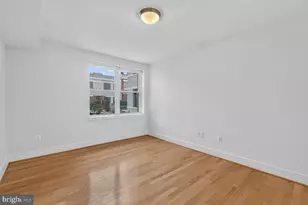 809 Otis Pl NW, Washington, DC 20010 - Photo 5