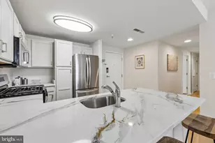 350 G St SW, Washington, DC 20024 - Photo 9