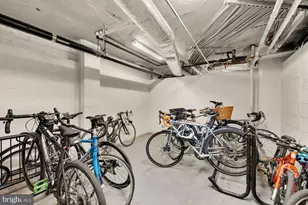 1613 Harvard Street NW, Washington, DC 20009 - Photo 23