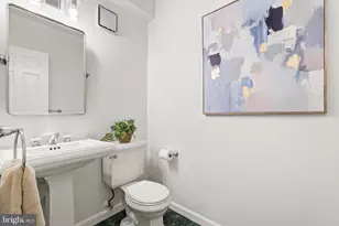 1614 Beekman Pl NW, Washington, DC 20009 - Photo 29