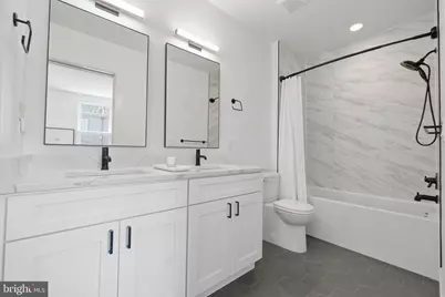 646 Newton Place NW #203, Washington, DC 20010 - Photo 21