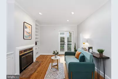 6 Snows Court NW, Washington, DC 20037 - Photo 3
