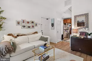 738 11th St NE, Washington, DC 20002 - Photo 9