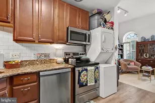738 11th St NE, Washington, DC 20002 - Photo 13