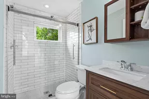 2323 40th St NW, Washington, DC 20007 - Photo 11