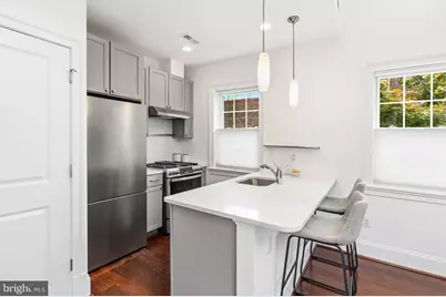 2323 40th Street NW #6, Washington, DC 20007 - Photo 5