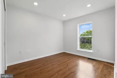 402 Woodcrest Drive SE, Washington, DC 20032 - Photo 23