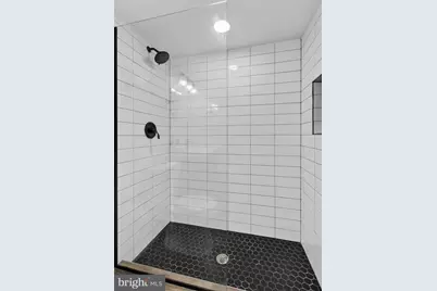 738 11th Street NE #3, Washington, DC 20002 - Photo 23