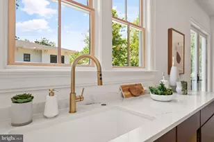 5022 Cathedral Ave NW, Washington, DC 20016 - Photo 5