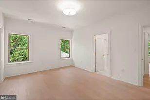5022 Cathedral Ave NW, Washington, DC 20016 - Photo 31