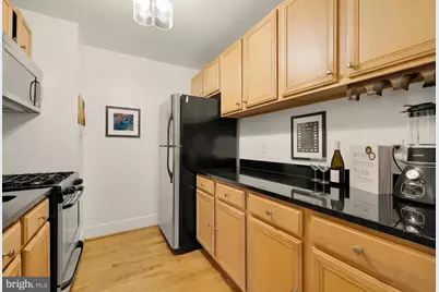 3060 16th Street NW #102, Washington, DC 20009 - Photo 9