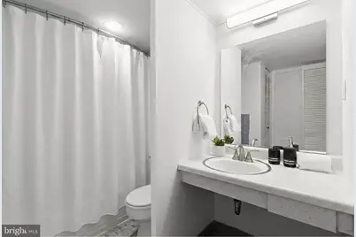 922 24th Street NW #220, Washington, DC 20037 - Photo 7