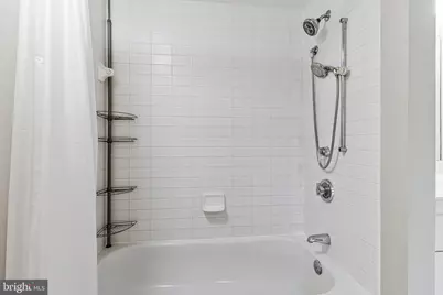 1000 New Jersey Avenue SE #916, Washington, DC 20003 - Photo 19