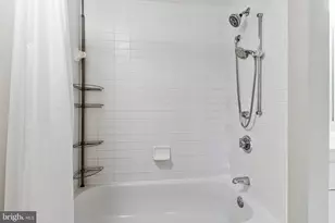 1000 New Jersey Ave SE, Washington, DC 20003 - Photo 19