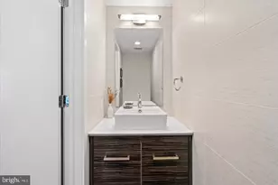 1436 Ogden St NW, Washington, DC 20010 - Photo 11