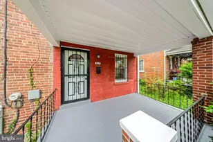 717 Emerson St NE, Washington, DC 20017 - Photo 3