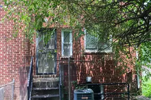 4013 Clay Pl NE, Washington, DC 20019 - Photo 3
