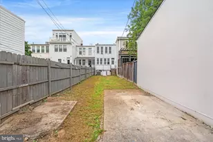 3538 T St NW, Washington, DC 20007 - Photo 31