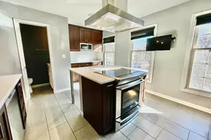 1228 C St SE, Washington, DC 20003 - Photo 5