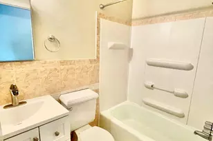 1228 C St SE, Washington, DC 20003 - Photo 23