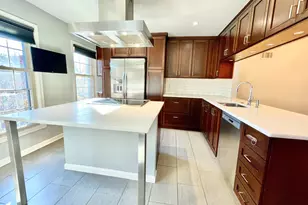 1228 C St SE, Washington, DC 20003 - Photo 3