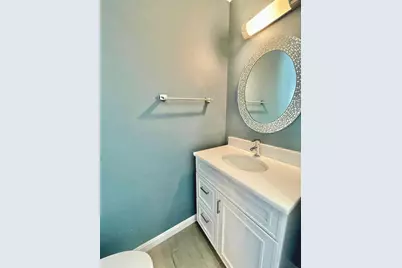 1228 C Street SE, Washington, DC 20003 - Photo 9