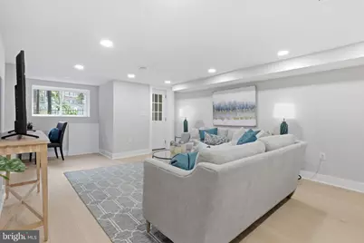 10 R Street NW, Washington, DC 20001 - Photo 27