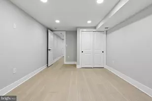 10 R St NW, Washington, DC 20001 - Photo 33