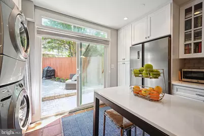 2111 37th Street NW, Washington, DC 20007 - Photo 13