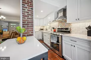 2111 37th St NW, Washington, DC 20007 - Photo 11