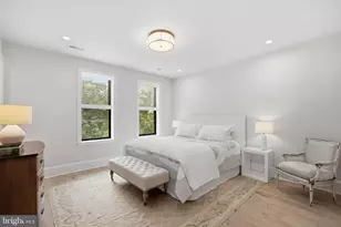 2558 36th St NW, Washington, DC 20007 - Photo 13