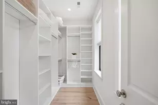2558 36th St NW, Washington, DC 20007 - Photo 17