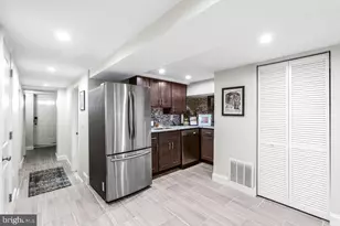 318 Todd Pl NE, Washington, DC 20002 - Photo 29
